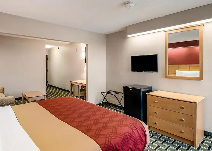 Sleep & North Hotel Peoria