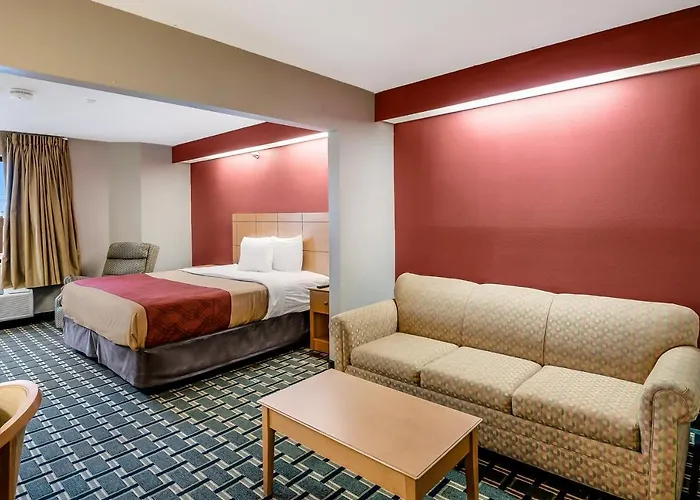 Sleep & North Hotel 2*