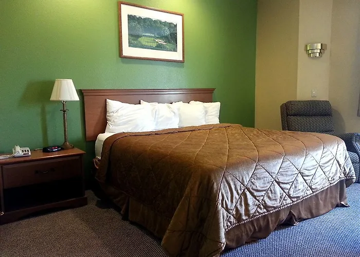 Sleep & North Hotel 2*