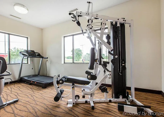 Hotel Sleep & North Peoria